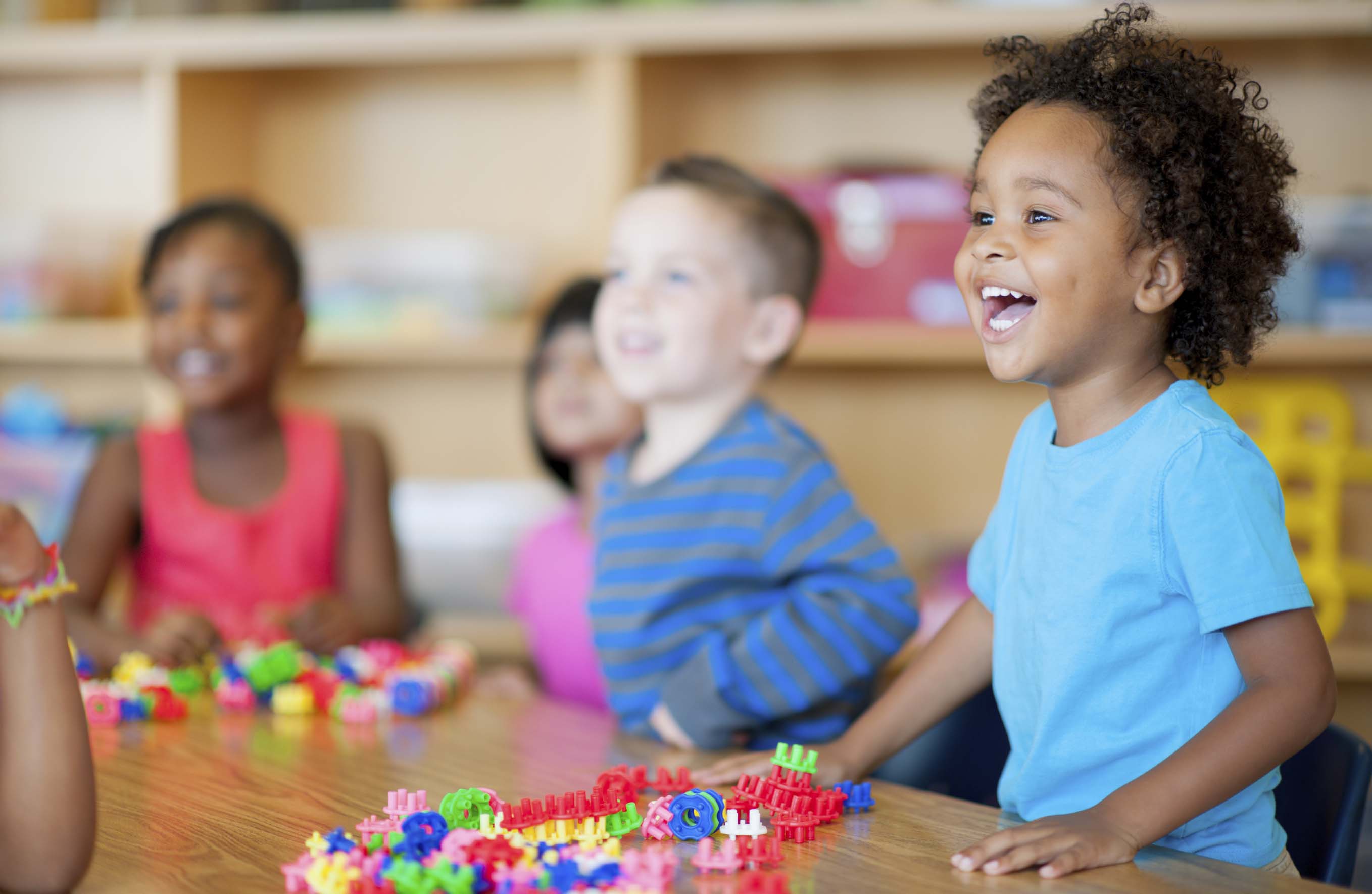 istock_000021950023_cropped Children at school