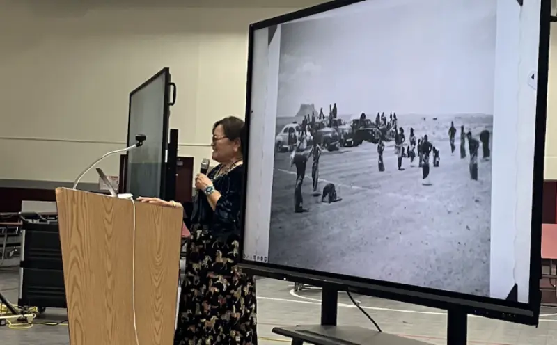Faith Roessel teaches as part of the Round Rock Community History Project